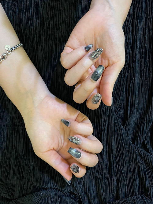 Press-On Nai