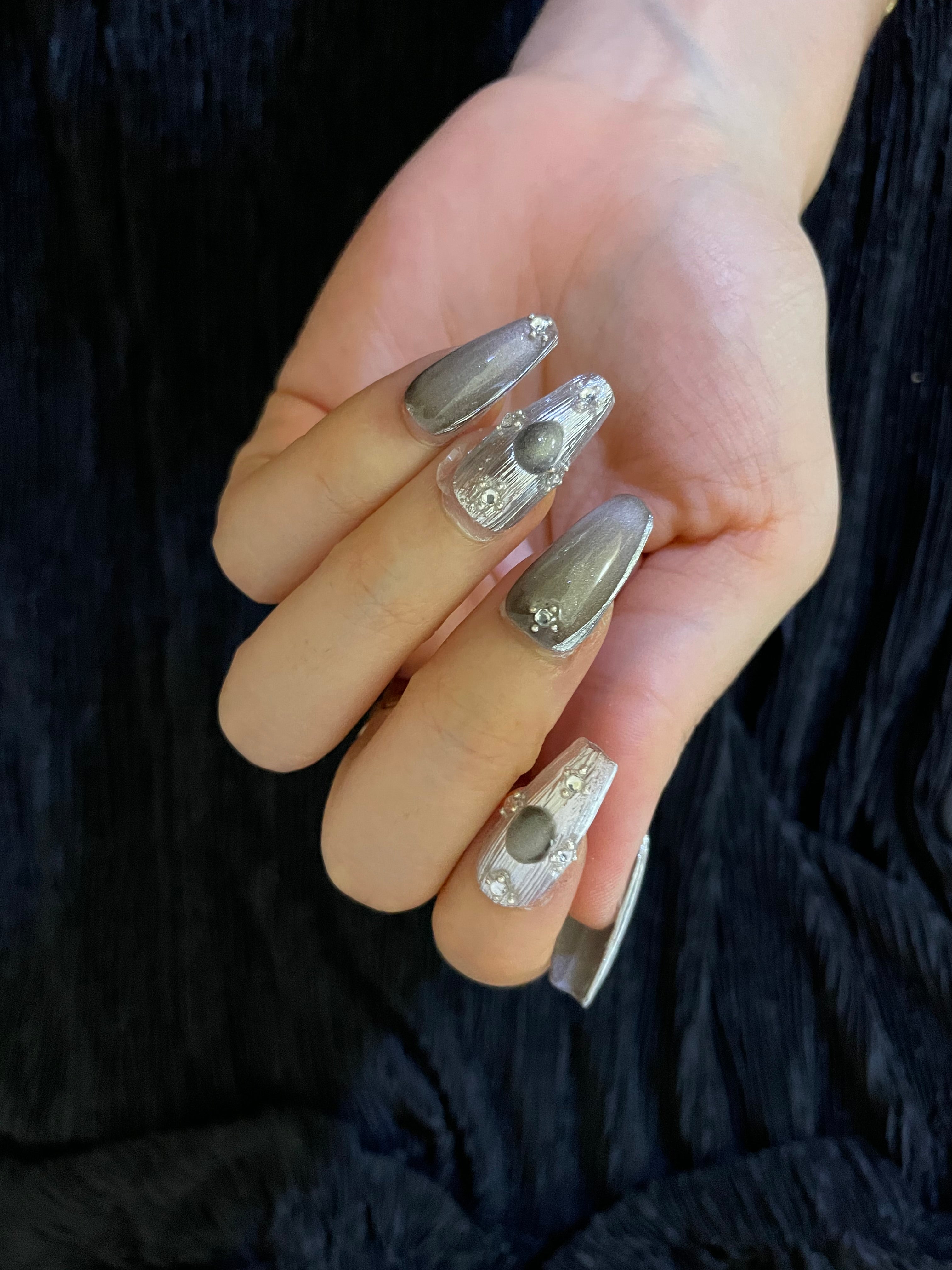 press‑on nail